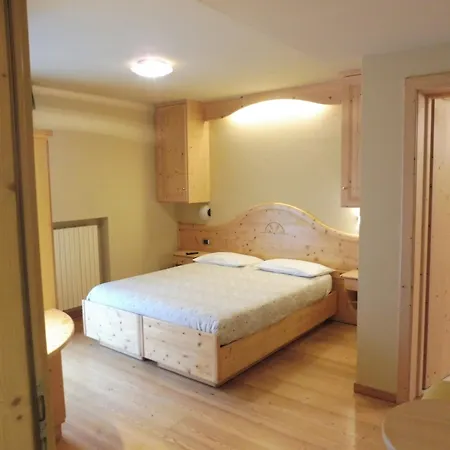 Valeria Hotel 3*