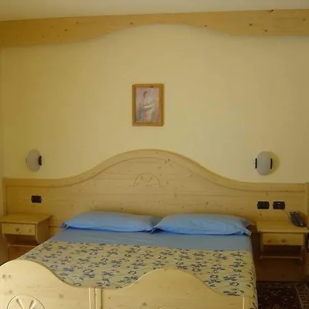 Hotel Valeria 3*