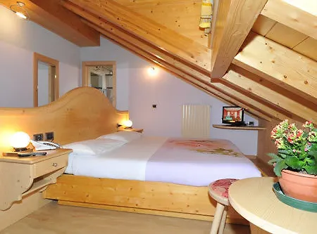 Valeria Hotel 3*