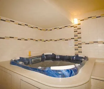 Valeria Hotel