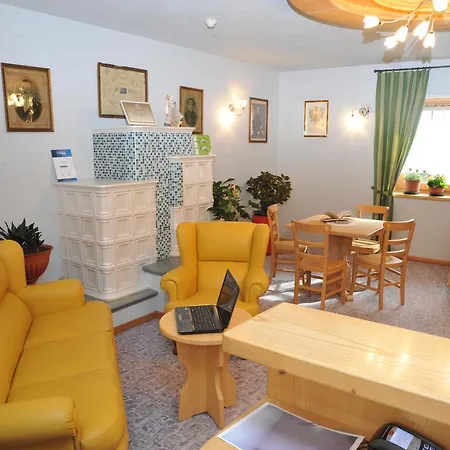 Valeria Hotel 3*
