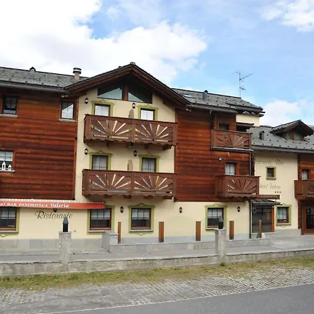 Hotel Valeria 3*